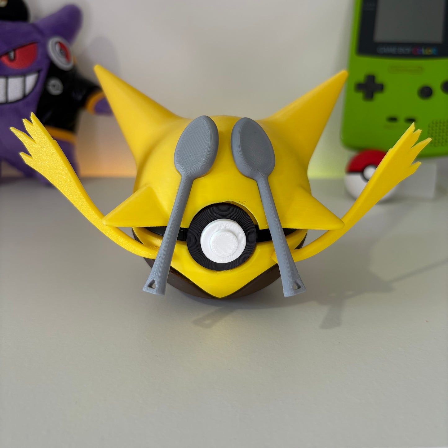 #065 Alakazam Pokeball