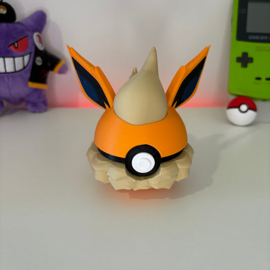 #136 Flareon Pokeball