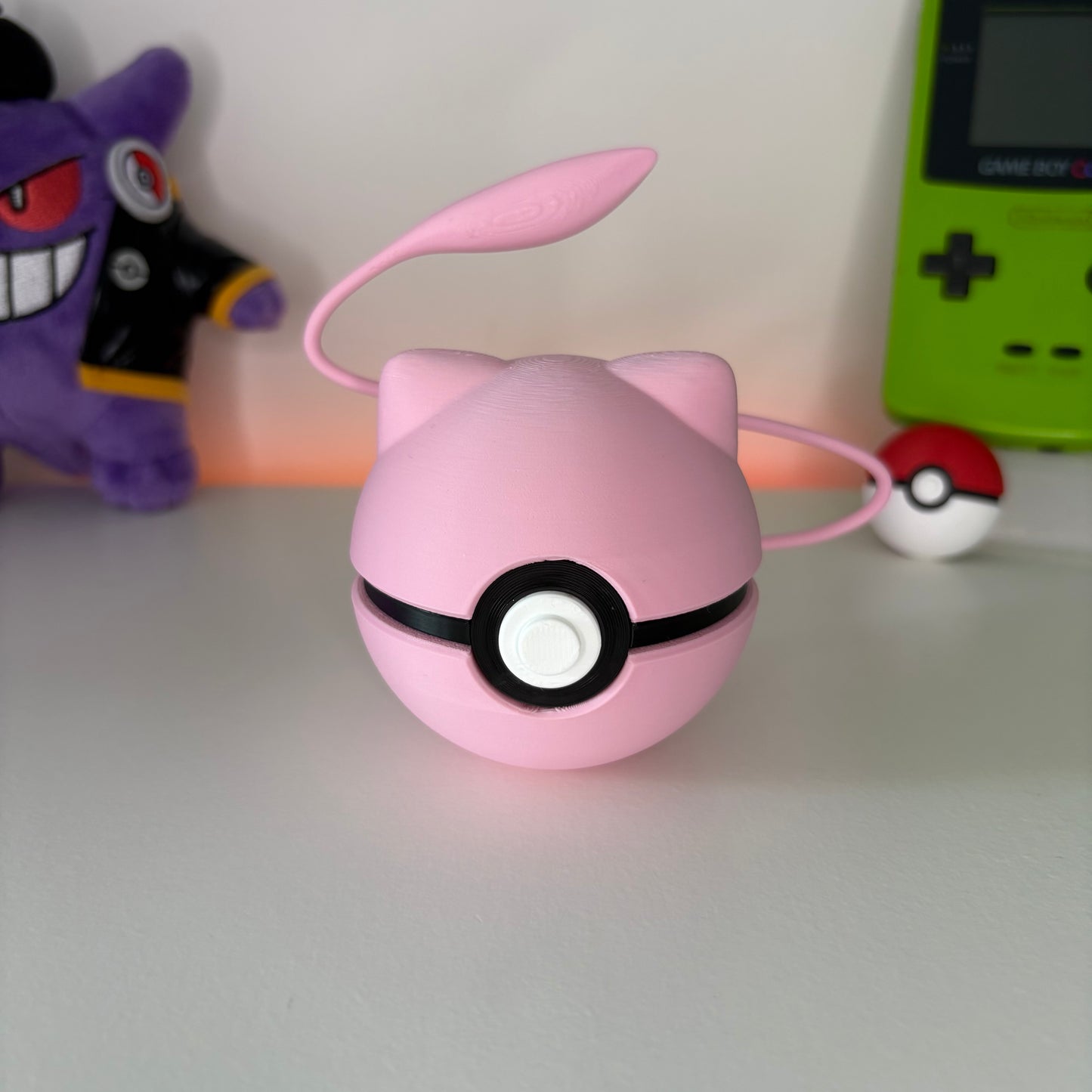#151 Mew Pokeball